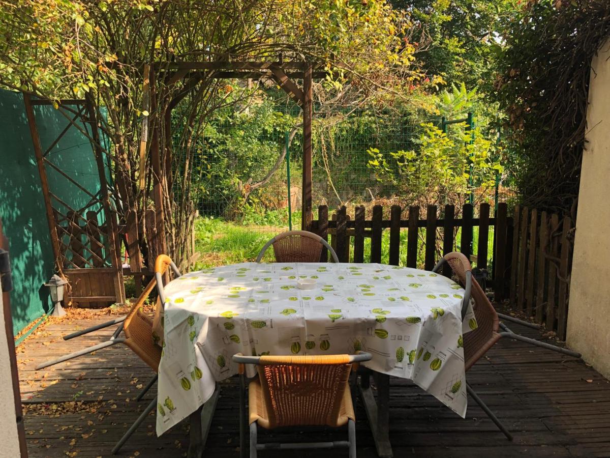 F2 Avec Terrasse Apartment แซงต์-เดอนี ภายนอก รูปภาพ